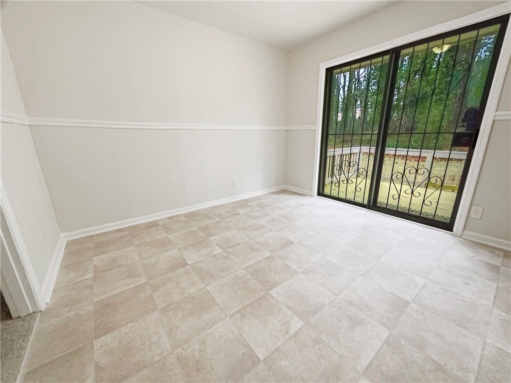 4631 Santa Fe Trail SW, Atlanta, Georgia 30331, 3 Bedrooms Bedrooms, ,1 BathroomBathrooms,Residential,Sold,4631 Santa Fe Trail SW,7348009