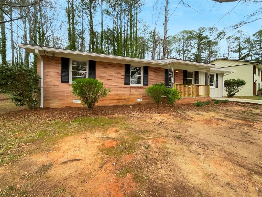 4631 Santa Fe Trail SW, Atlanta, Georgia 30331, 3 Bedrooms Bedrooms, ,1 BathroomBathrooms,Residential,Sold,4631 Santa Fe Trail SW,7348009