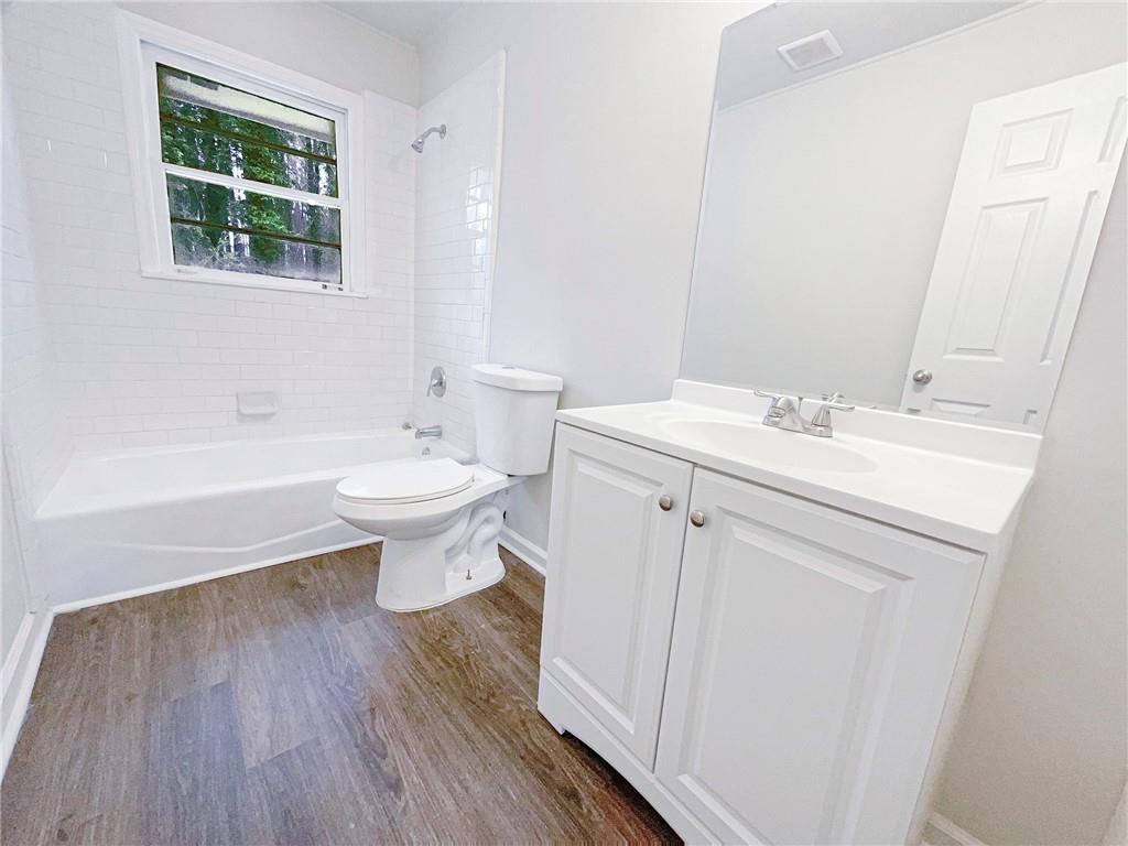 4631 Santa Fe Trail SW, Atlanta, Georgia 30331, 3 Bedrooms Bedrooms, ,1 BathroomBathrooms,Residential,Sold,4631 Santa Fe Trail SW,7348009