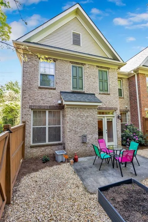 7900 Glisten Avenue, Sandy Springs, Georgia 30328, 3 Bedrooms Bedrooms, ,2 BathroomsBathrooms,Residential,Sold,7900 Glisten Avenue,6711484
