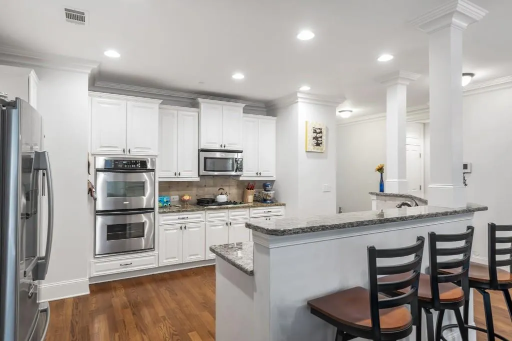7900 Glisten Avenue, Sandy Springs, Georgia 30328, 3 Bedrooms Bedrooms, ,2 BathroomsBathrooms,Residential,Sold,7900 Glisten Avenue,6711484