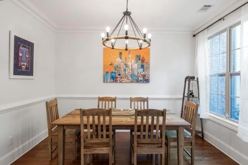 7900 Glisten Avenue, Sandy Springs, Georgia 30328, 3 Bedrooms Bedrooms, ,2 BathroomsBathrooms,Residential,Sold,7900 Glisten Avenue,6711484