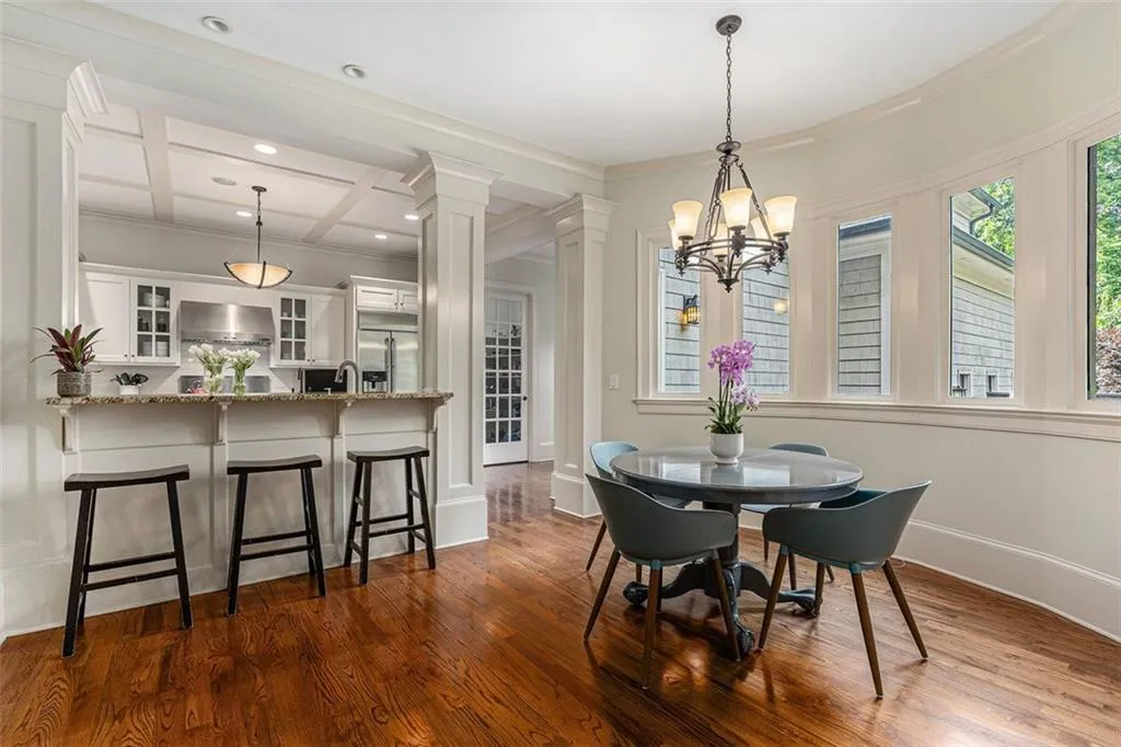 136 Hardeman Road, Atlanta, Georgia 30342, 4 Bedrooms Bedrooms, ,4 BathroomsBathrooms,Residential,Sold,136 Hardeman Road,7381918