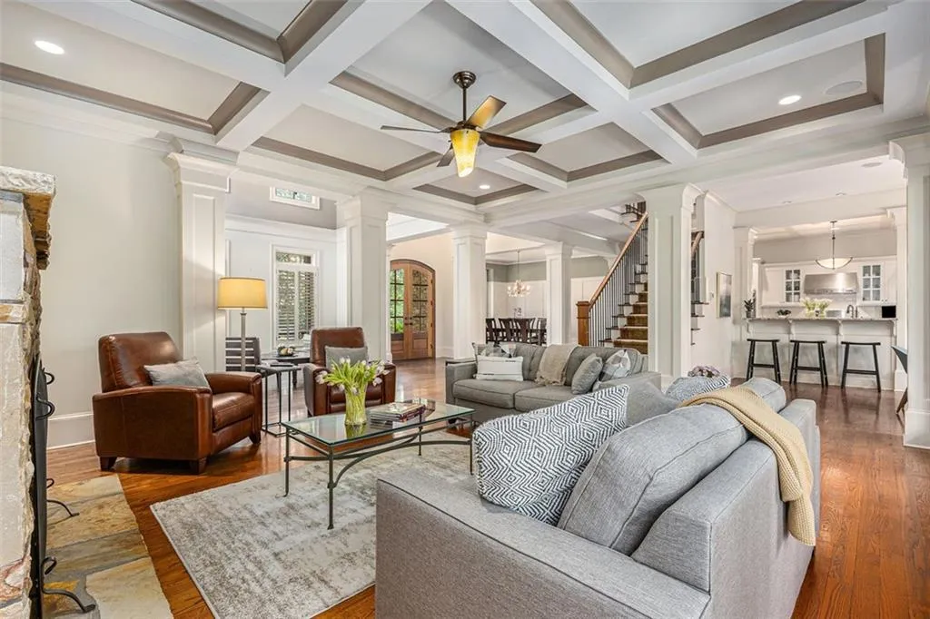 136 Hardeman Road, Atlanta, Georgia 30342, 4 Bedrooms Bedrooms, ,4 BathroomsBathrooms,Residential,Sold,136 Hardeman Road,7381918