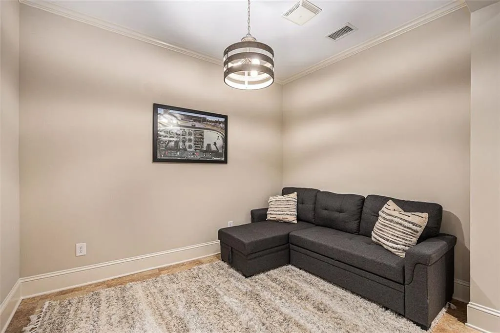 136 Hardeman Road, Atlanta, Georgia 30342, 4 Bedrooms Bedrooms, ,4 BathroomsBathrooms,Residential,Sold,136 Hardeman Road,7381918