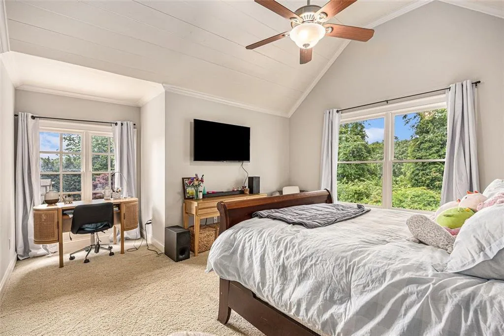 136 Hardeman Road, Atlanta, Georgia 30342, 4 Bedrooms Bedrooms, ,4 BathroomsBathrooms,Residential,Sold,136 Hardeman Road,7381918