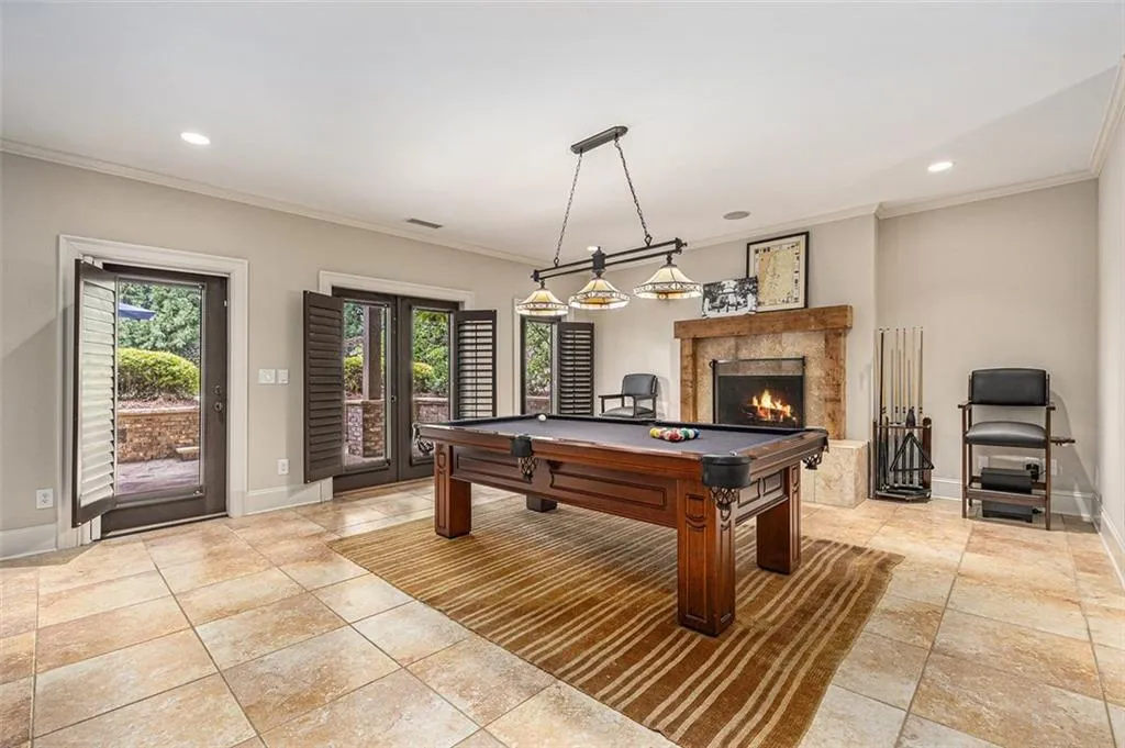 136 Hardeman Road, Atlanta, Georgia 30342, 4 Bedrooms Bedrooms, ,4 BathroomsBathrooms,Residential,Sold,136 Hardeman Road,7381918