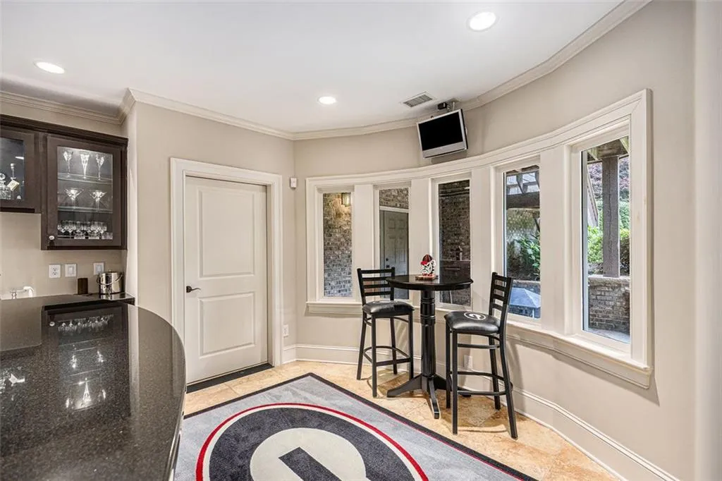 136 Hardeman Road, Atlanta, Georgia 30342, 4 Bedrooms Bedrooms, ,4 BathroomsBathrooms,Residential,Sold,136 Hardeman Road,7381918