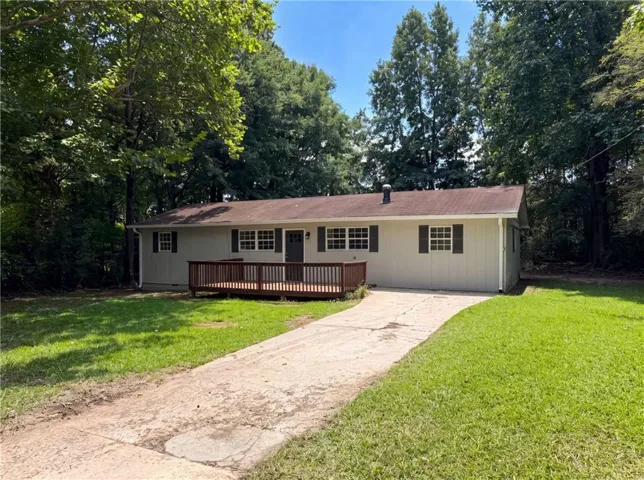 3704 Meadowview Drive, Lithia Springs, Georgia 30122