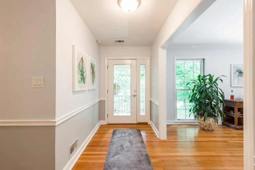 6840 Castleton Drive, Sandy Springs, Georgia 30328, 5 Bedrooms Bedrooms, ,3 BathroomsBathrooms,Residential,Sold,6840 Castleton Drive,5868262