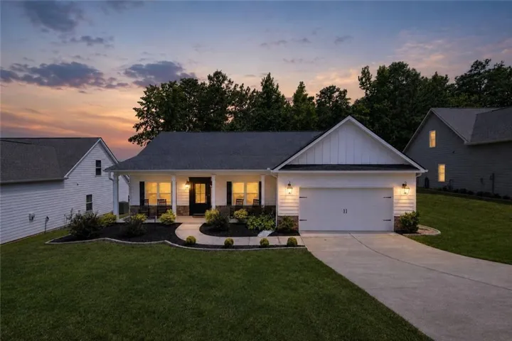 8851 St Andrews Parkway, Winston, Georgia 30187