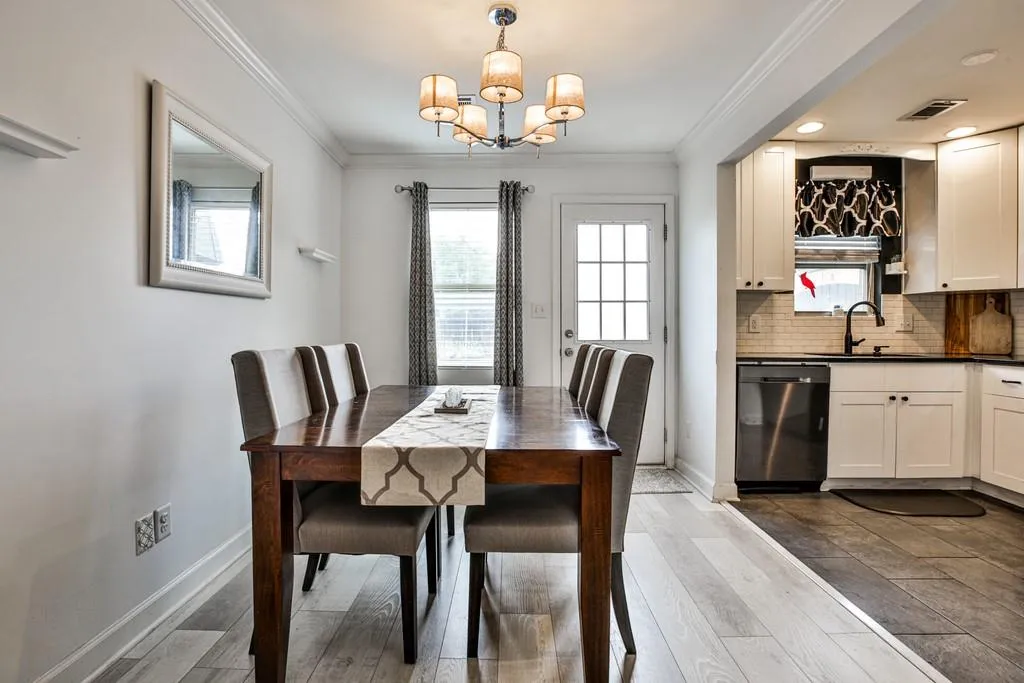 265 Winding River Drive Unit H, Sandy Springs, Georgia 30350, 2 Bedrooms Bedrooms, ,1 BathroomBathrooms,Residential,Sold,265 Winding River Drive Unit H,6767840