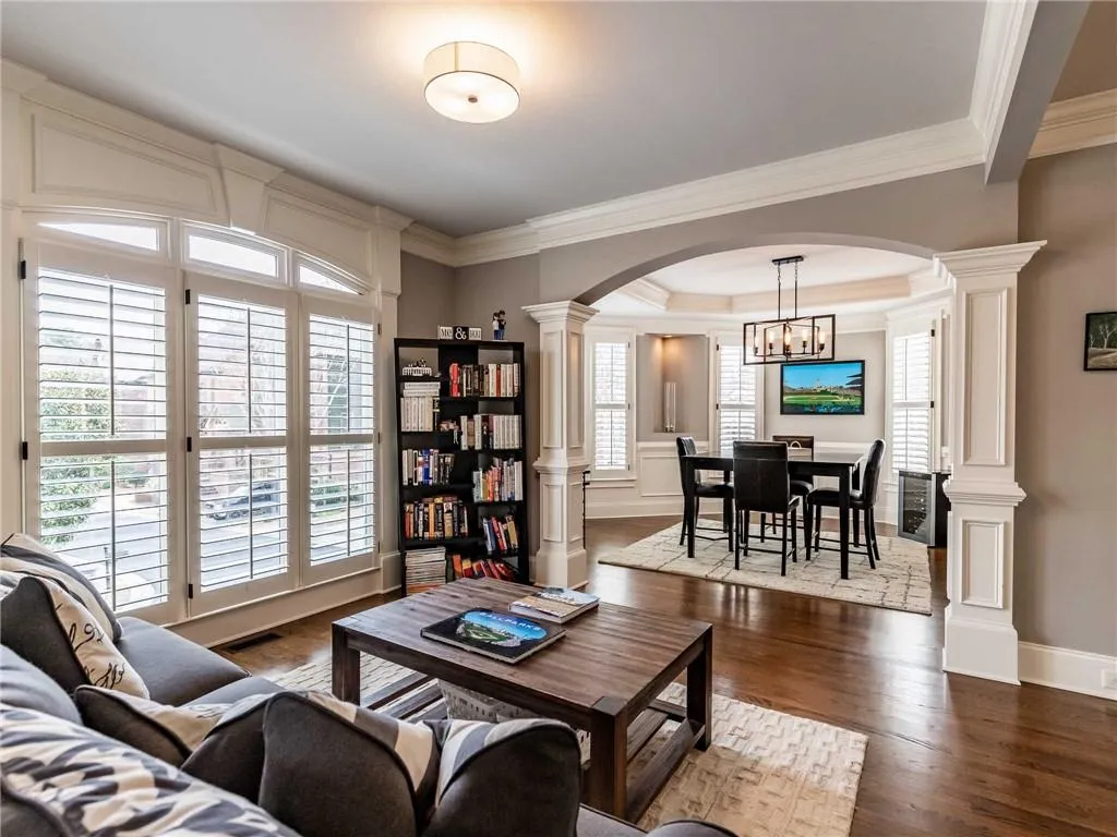 7951 Magnolia Square, Sandy Springs, Georgia 30350, 4 Bedrooms Bedrooms, ,3 BathroomsBathrooms,Residential,Sold,7951 Magnolia Square,6519829