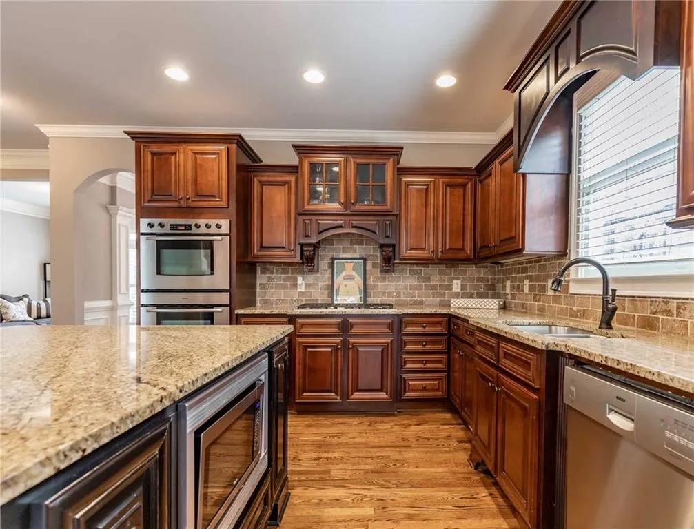 7951 Magnolia Square, Sandy Springs, Georgia 30350, 4 Bedrooms Bedrooms, ,3 BathroomsBathrooms,Residential,Sold,7951 Magnolia Square,6519829