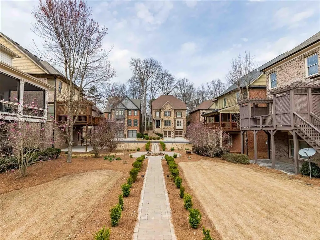 7951 Magnolia Square, Sandy Springs, Georgia 30350, 4 Bedrooms Bedrooms, ,3 BathroomsBathrooms,Residential,Sold,7951 Magnolia Square,6519829