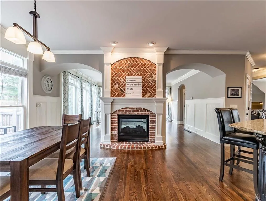 7951 Magnolia Square, Sandy Springs, Georgia 30350, 4 Bedrooms Bedrooms, ,3 BathroomsBathrooms,Residential,Sold,7951 Magnolia Square,6519829