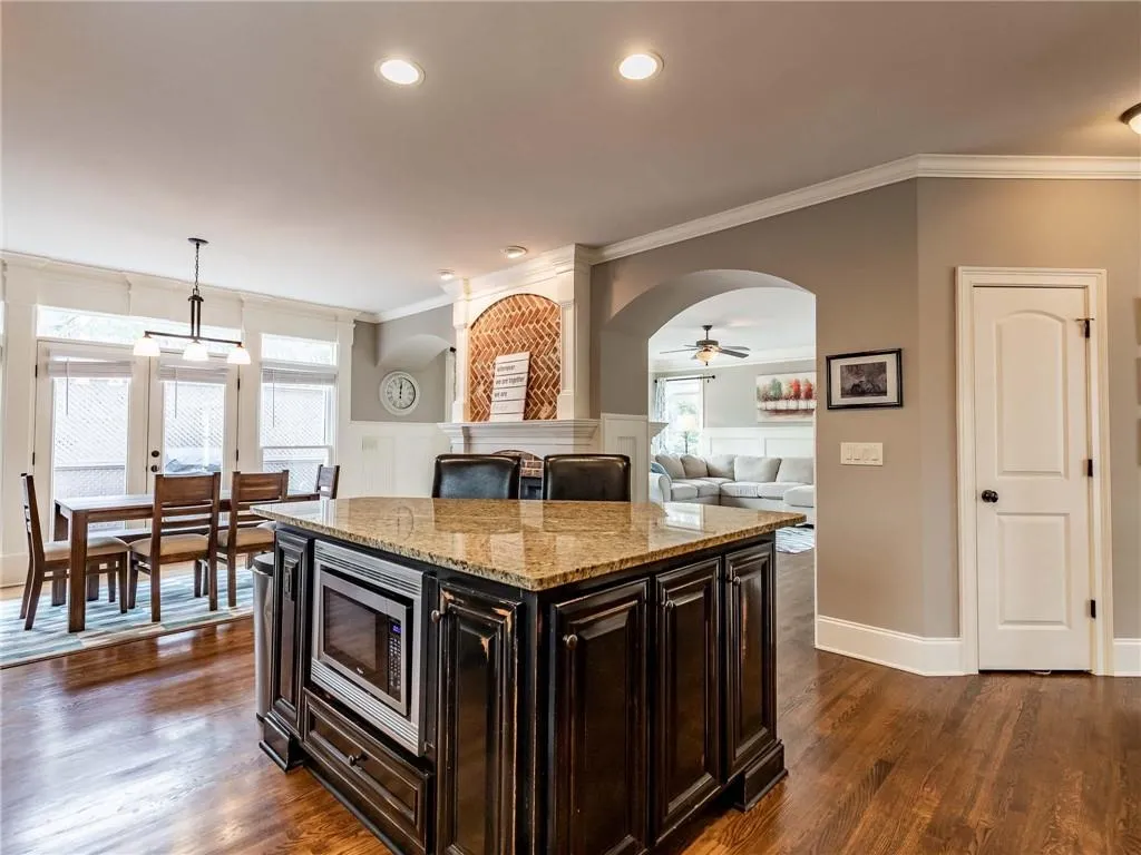 7951 Magnolia Square, Sandy Springs, Georgia 30350, 4 Bedrooms Bedrooms, ,3 BathroomsBathrooms,Residential,Sold,7951 Magnolia Square,6519829