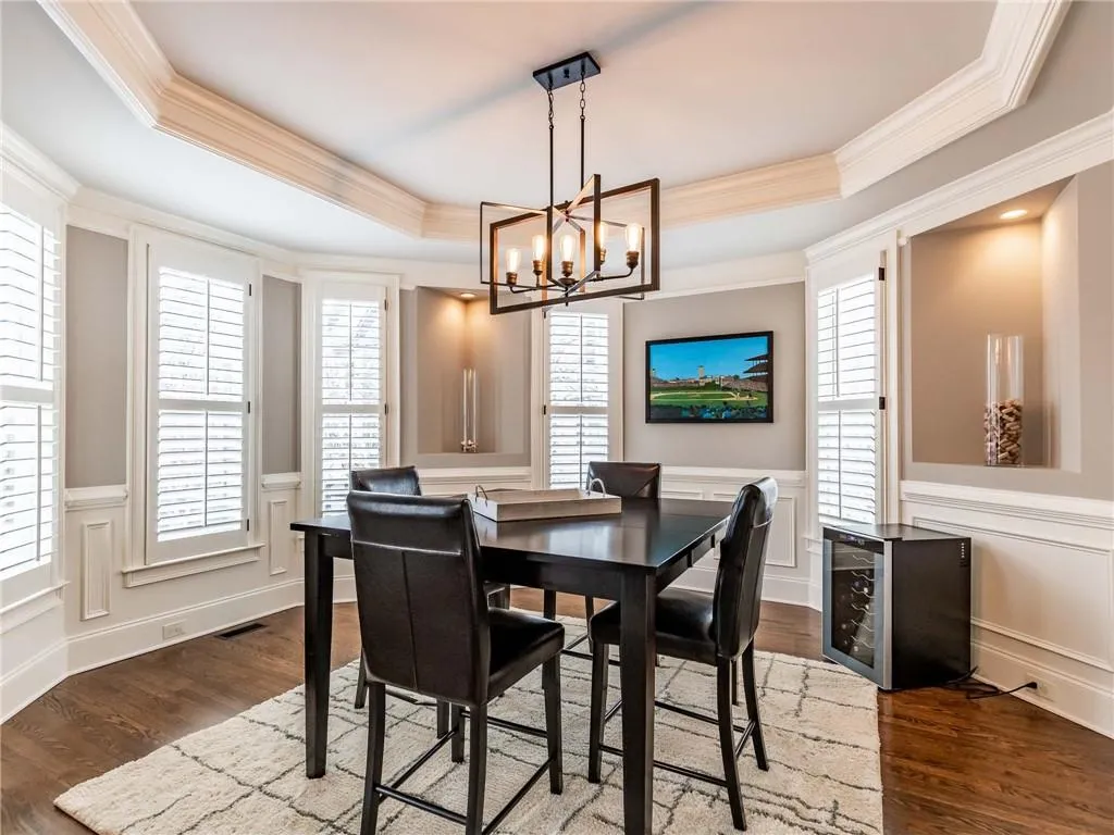 7951 Magnolia Square, Sandy Springs, Georgia 30350, 4 Bedrooms Bedrooms, ,3 BathroomsBathrooms,Residential,Sold,7951 Magnolia Square,6519829