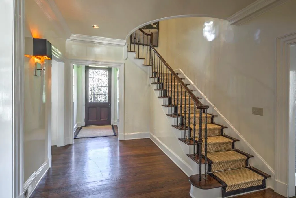 20 Valley Road Nw, Atlanta, Georgia 30305, 5 Bedrooms Bedrooms, ,5 BathroomsBathrooms,Residential,Sold,20 Valley Road Nw,5688431