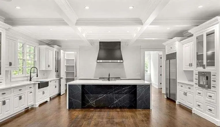 968 Peachtree Battle Circle, Atlanta, Georgia 30327, 4 Bedrooms Bedrooms, ,4 BathroomsBathrooms,Residential,For Sale,968 Peachtree Battle Circle,7673197