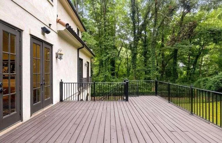 968 Peachtree Battle Circle, Atlanta, Georgia 30327, 4 Bedrooms Bedrooms, ,4 BathroomsBathrooms,Residential,For Sale,968 Peachtree Battle Circle,7673197