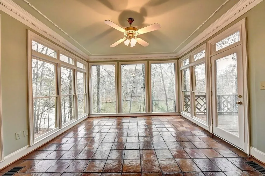 8185 Landing S., Sandy Springs, Georgia 30350, 4 Bedrooms Bedrooms, ,4 BathroomsBathrooms,Residential,Sold,8185 Landing S.,6125826