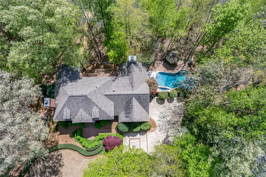 8185 Landing S., Sandy Springs, Georgia 30350, 4 Bedrooms Bedrooms, ,4 BathroomsBathrooms,Residential,Sold,8185 Landing S.,6125826