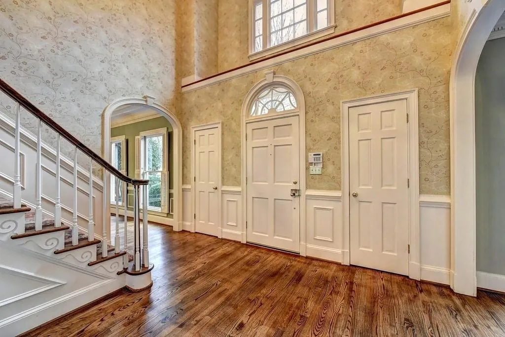 8185 Landing S., Sandy Springs, Georgia 30350, 4 Bedrooms Bedrooms, ,4 BathroomsBathrooms,Residential,Sold,8185 Landing S.,6125826