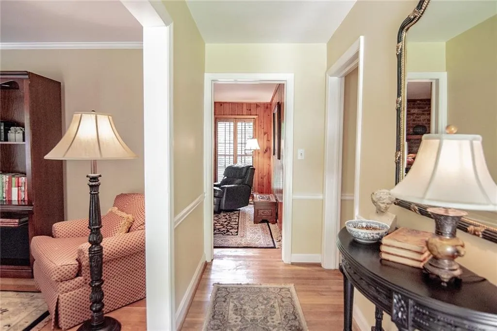 100 Finchley Court, Sandy Springs, Georgia 30328, 4 Bedrooms Bedrooms, ,2 BathroomsBathrooms,Residential,Sold,100 Finchley Court,6876968