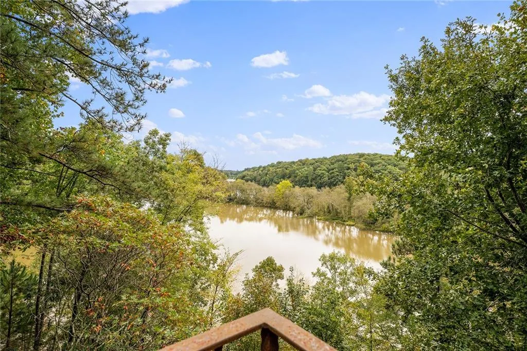 9590 Marsh Cove Court, Sandy Springs, Georgia 30350, 4 Bedrooms Bedrooms, ,4 BathroomsBathrooms,Residential,Sold,9590 Marsh Cove Court,6953911