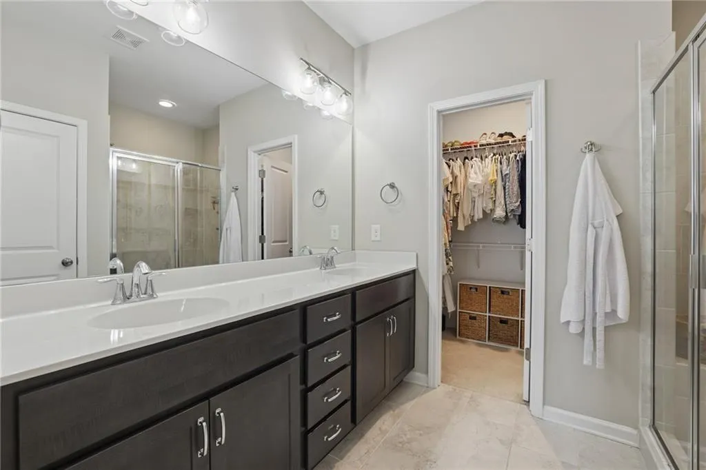 2443 Folly Lane Se, Atlanta, Georgia 30339, 3 Bedrooms Bedrooms, 0 ,3 BathroomsBathrooms,Residential,For Sale,2443 Folly Lane Se,7809081