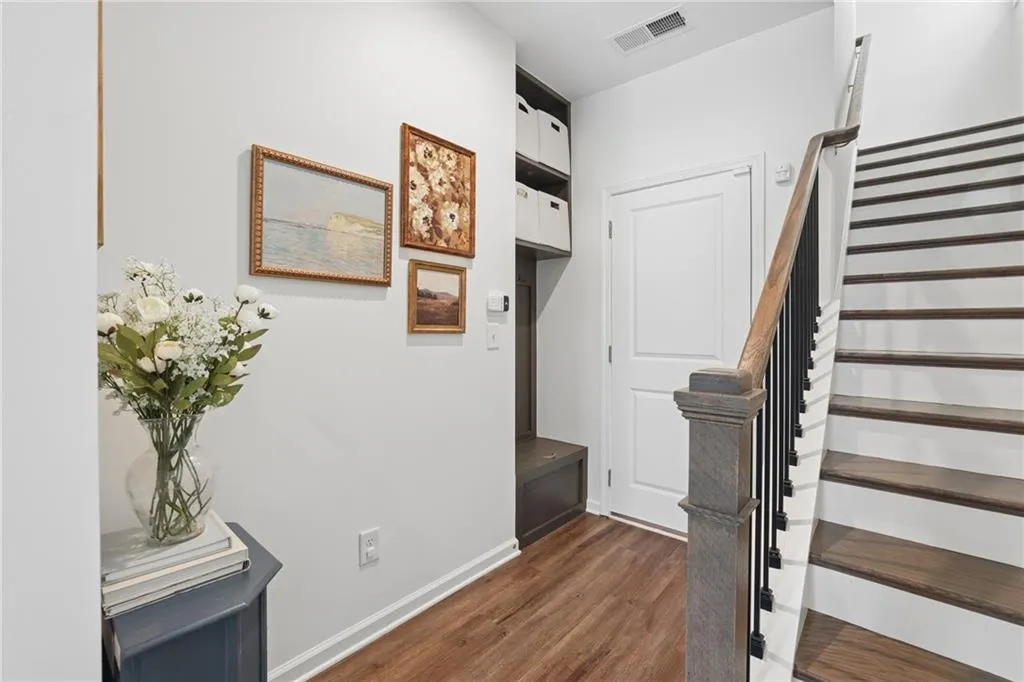 2443 Folly Lane Se, Atlanta, Georgia 30339, 3 Bedrooms Bedrooms, 0 ,3 BathroomsBathrooms,Residential,For Sale,2443 Folly Lane Se,7809081