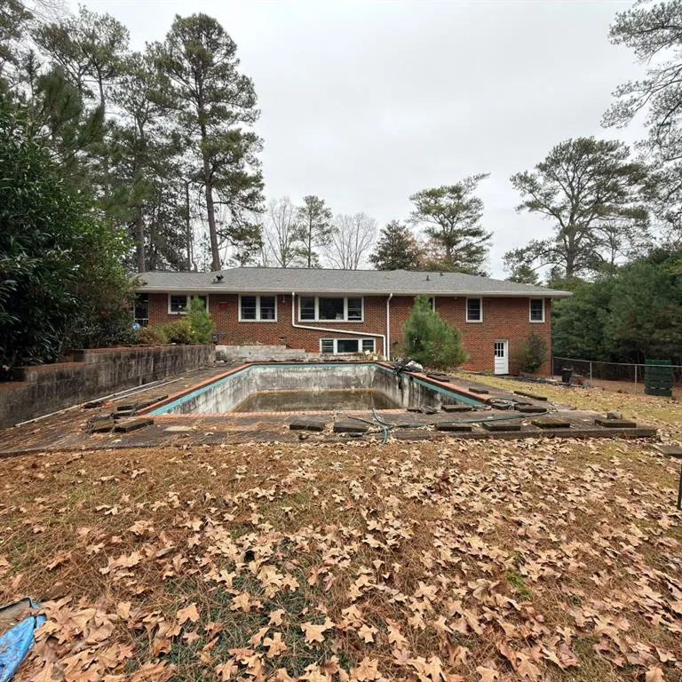 4950 Long Island Drive Nw, Atlanta, Georgia 30327, 3 Bedrooms Bedrooms, ,3 BathroomsBathrooms,Land,For Sale,4950 Long Island Drive Nw,7690243
