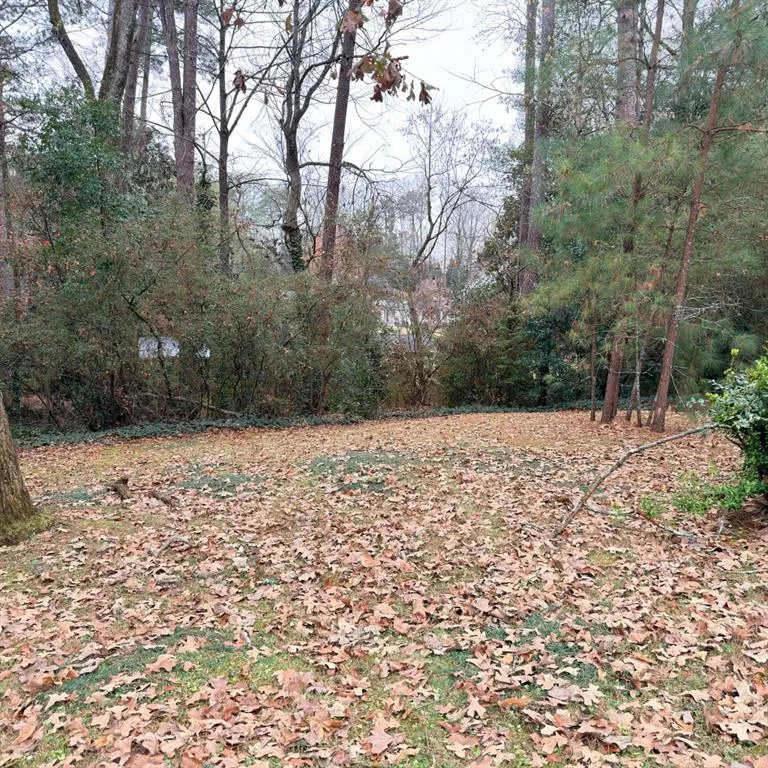 4950 Long Island Drive Nw, Atlanta, Georgia 30327, 3 Bedrooms Bedrooms, ,3 BathroomsBathrooms,Land,For Sale,4950 Long Island Drive Nw,7690243