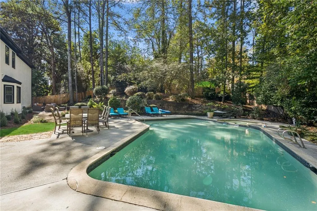 5460 E Idlewood Lane, Atlanta, Georgia 30327, 6 Bedrooms Bedrooms, ,4 BathroomsBathrooms,Residential,For Sale,5460 E Idlewood Lane,7733561