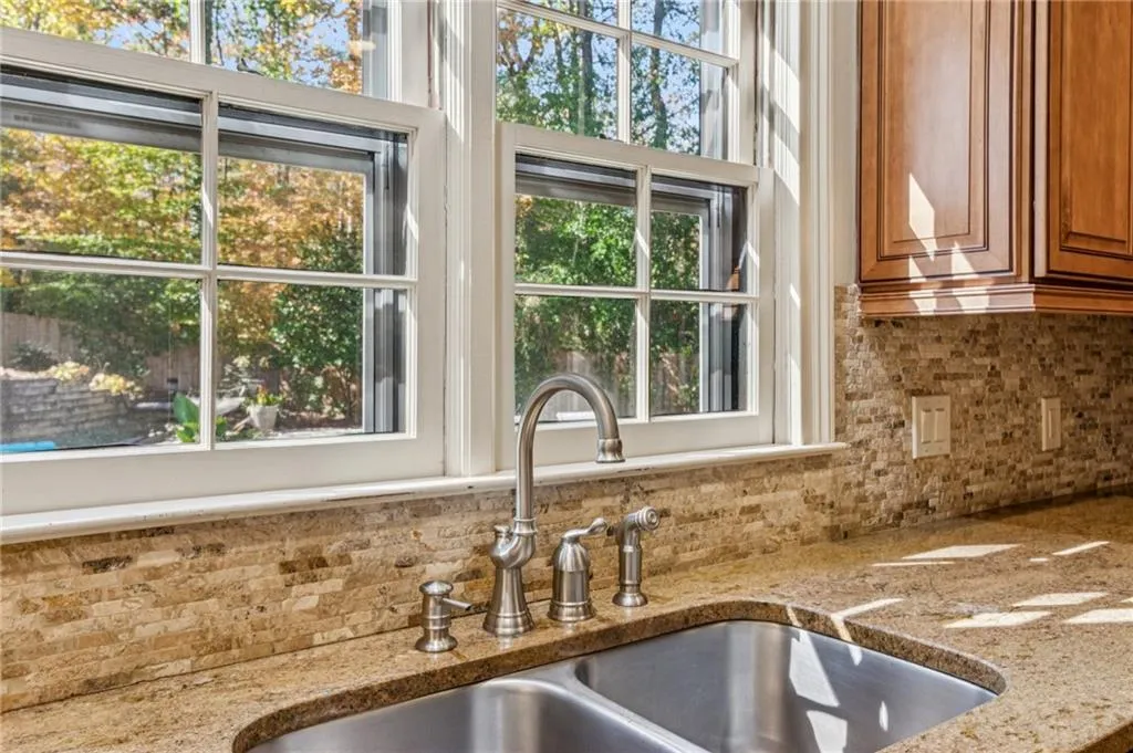 5460 E Idlewood Lane, Atlanta, Georgia 30327, 6 Bedrooms Bedrooms, ,4 BathroomsBathrooms,Residential,For Sale,5460 E Idlewood Lane,7733561