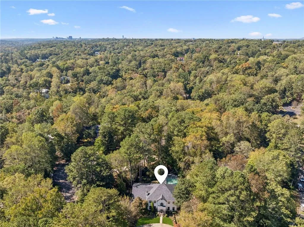 5460 E Idlewood Lane, Atlanta, Georgia 30327, 6 Bedrooms Bedrooms, ,4 BathroomsBathrooms,Residential,For Sale,5460 E Idlewood Lane,7733561