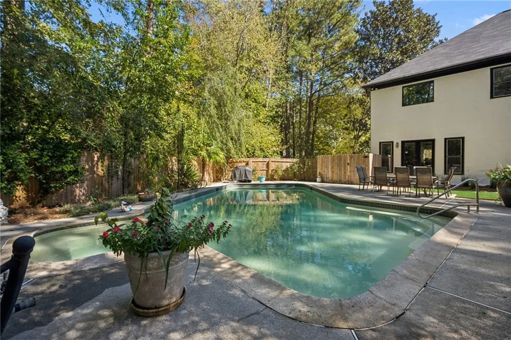 5460 E Idlewood Lane, Atlanta, Georgia 30327, 6 Bedrooms Bedrooms, ,4 BathroomsBathrooms,Residential,For Sale,5460 E Idlewood Lane,7733561