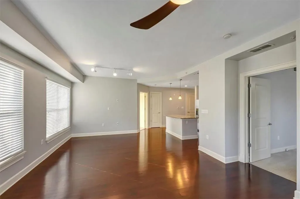 200 River Vista Drive Unit 605, Atlanta, Georgia 30339, 2 Bedrooms Bedrooms, ,2 BathroomsBathrooms,Residential,Sold,200 River Vista Drive Unit 605,7362631