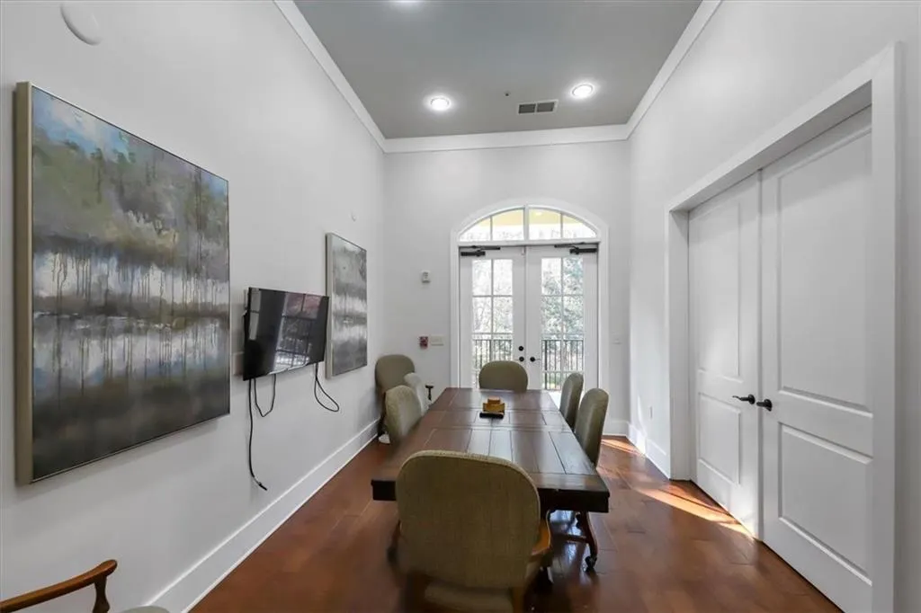 200 River Vista Drive Unit 605, Atlanta, Georgia 30339, 2 Bedrooms Bedrooms, ,2 BathroomsBathrooms,Residential,Sold,200 River Vista Drive Unit 605,7362631