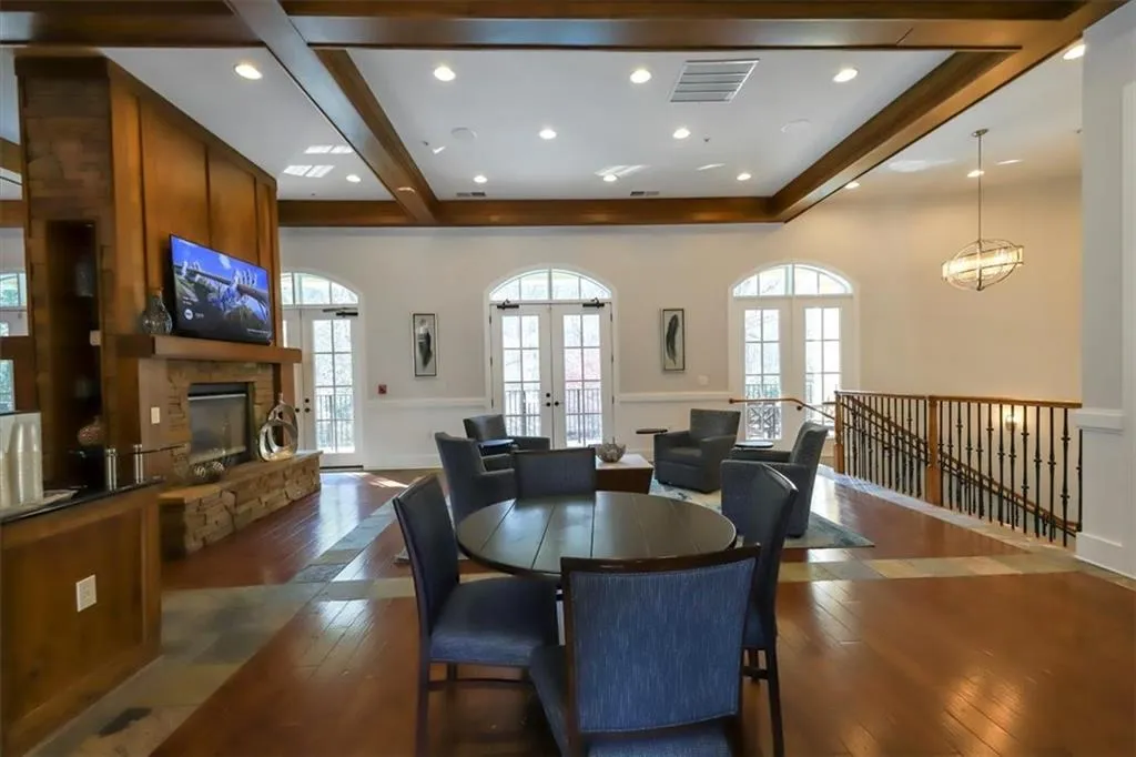 200 River Vista Drive Unit 605, Atlanta, Georgia 30339, 2 Bedrooms Bedrooms, ,2 BathroomsBathrooms,Residential,Sold,200 River Vista Drive Unit 605,7362631