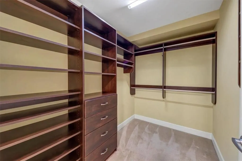 200 River Vista Drive Unit 605, Atlanta, Georgia 30339, 2 Bedrooms Bedrooms, ,2 BathroomsBathrooms,Residential,Sold,200 River Vista Drive Unit 605,7362631