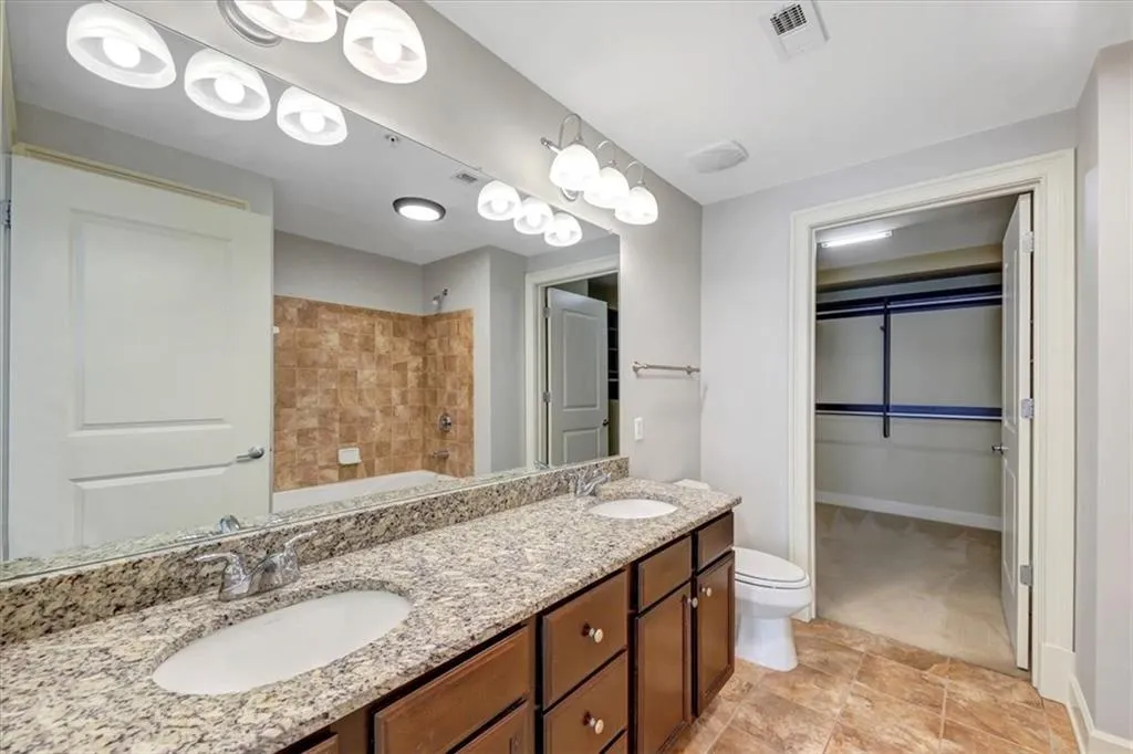 200 River Vista Drive Unit 605, Atlanta, Georgia 30339, 2 Bedrooms Bedrooms, ,2 BathroomsBathrooms,Residential,Sold,200 River Vista Drive Unit 605,7362631