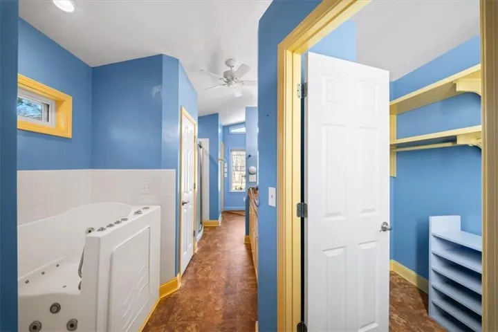 1170