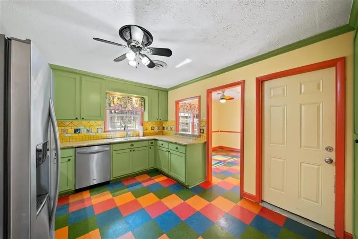 1170