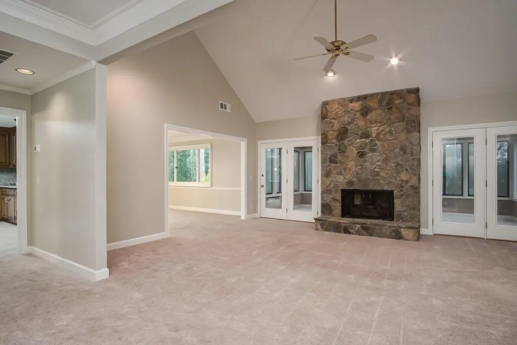 470 W Spalding Drive, Sandy Springs, Georgia 30328, 3 Bedrooms Bedrooms, ,2 BathroomsBathrooms,Residential,Sold,470 W Spalding Drive,6565995