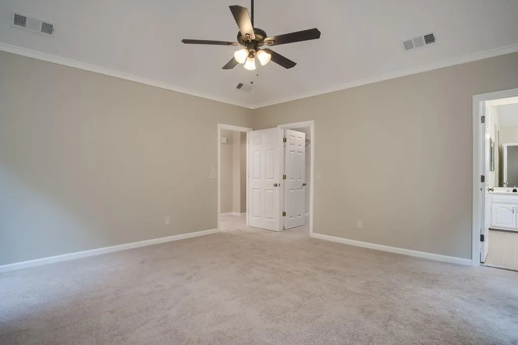 470 W Spalding Drive, Sandy Springs, Georgia 30328, 3 Bedrooms Bedrooms, ,2 BathroomsBathrooms,Residential,Sold,470 W Spalding Drive,6565995
