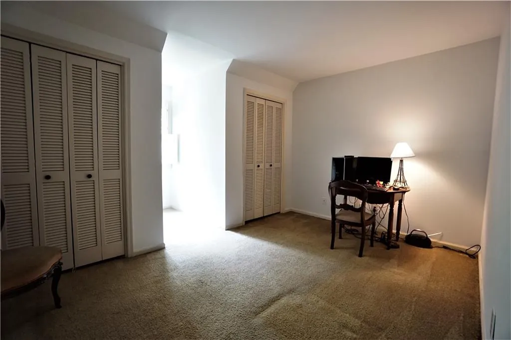 290 Mark Trail, Sandy Springs, Georgia 30328, 4 Bedrooms Bedrooms, ,2 BathroomsBathrooms,Residential,Sold,290 Mark Trail,6924585