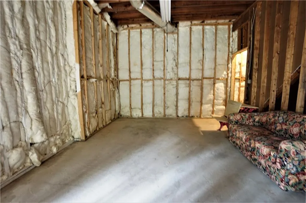 290 Mark Trail, Sandy Springs, Georgia 30328, 4 Bedrooms Bedrooms, ,2 BathroomsBathrooms,Residential,Sold,290 Mark Trail,6924585