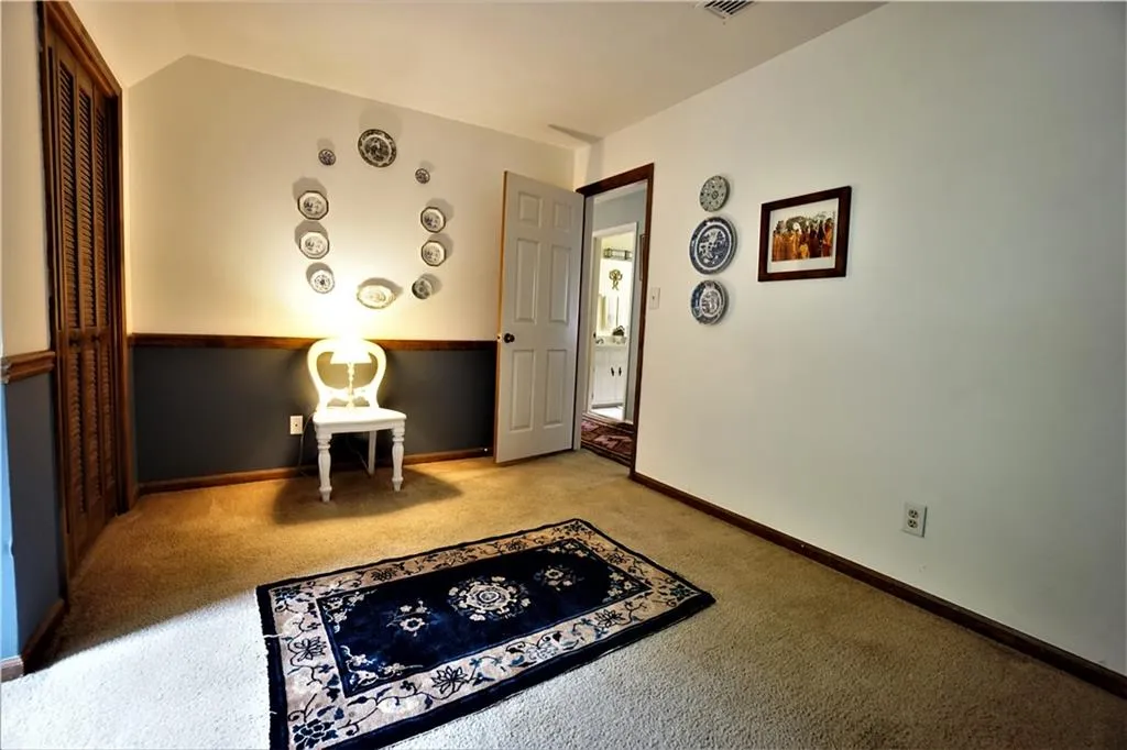 290 Mark Trail, Sandy Springs, Georgia 30328, 4 Bedrooms Bedrooms, ,2 BathroomsBathrooms,Residential,Sold,290 Mark Trail,6924585